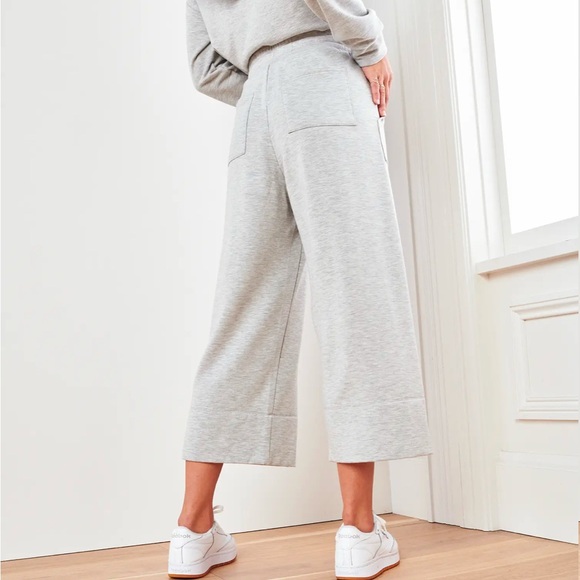 NWT SuperSoft Fleece Cropped Wide Leg Pants in heather grey, size S - Picture 2 of 8